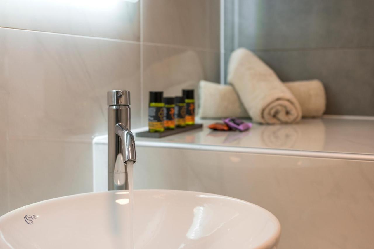 Quarters Luxury Apts Chania  Ngoại thất bức ảnh